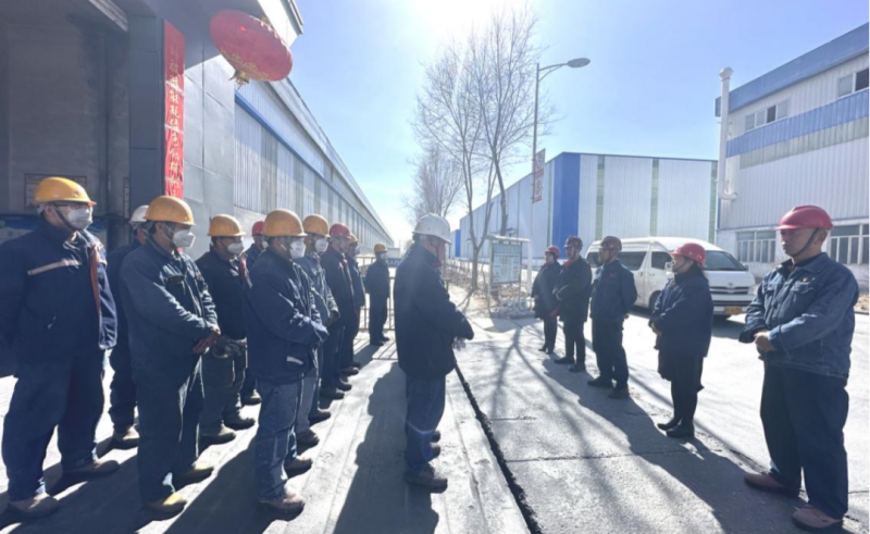 融融暖意润基层 诚挚祝福达一线&mdash;&mdash;物产工投党政班子除夕走访慰问坚守一线干部职工